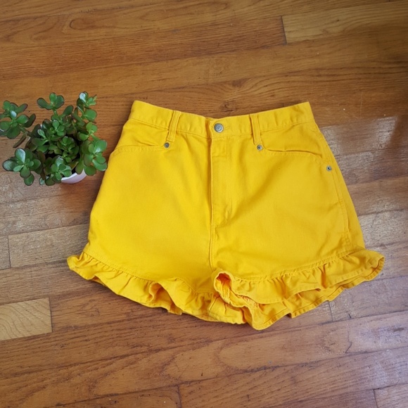 bonjour Pants - Bonjour High Waist Ruffle hem Shorts